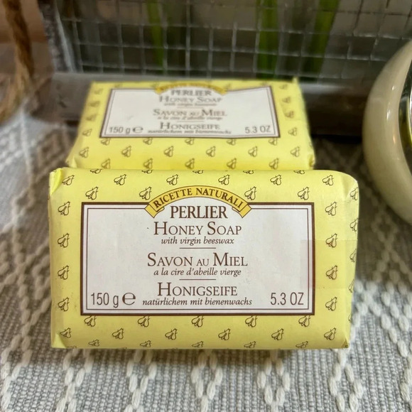 Perlier Bundle. 2-Honey Soap, 1-Body Balm, 1-Soothing Hand Cream. - Picture 4 of 7